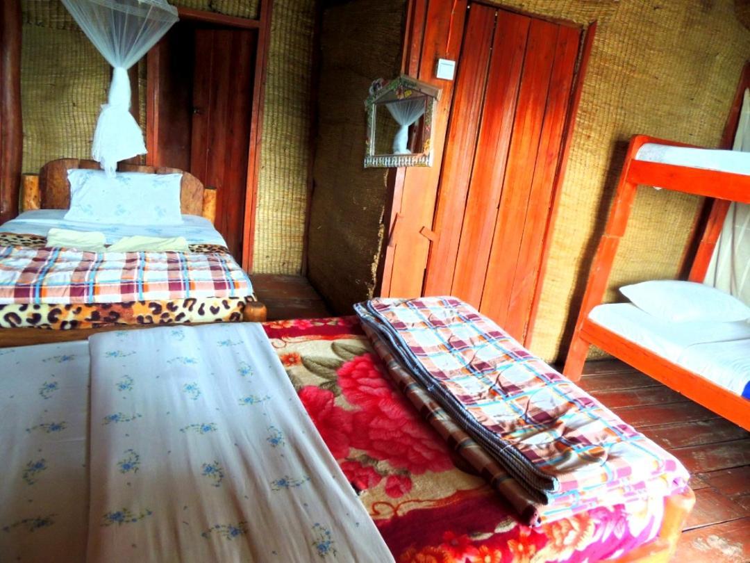 Mutanda Eco Community Center Hotel Kisoro Exterior foto