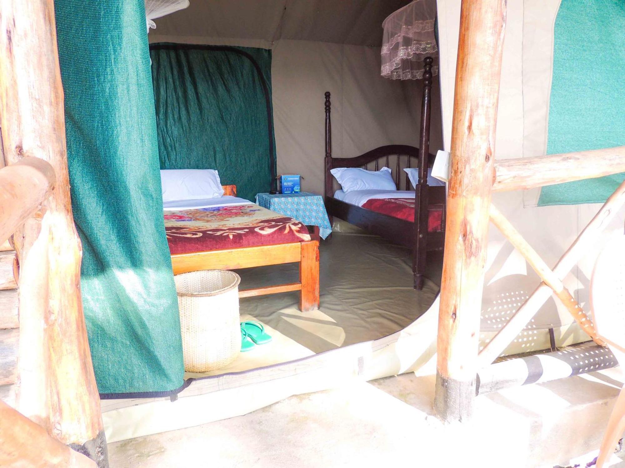Mutanda Eco Community Center Hotel Kisoro Exterior foto